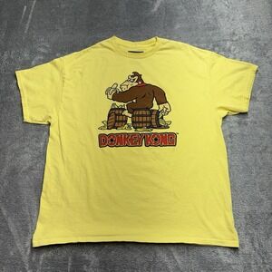 Donkey Kong Eating Banana Graphic T-Shirt Men's Size XL Yellow Nintendo--C81